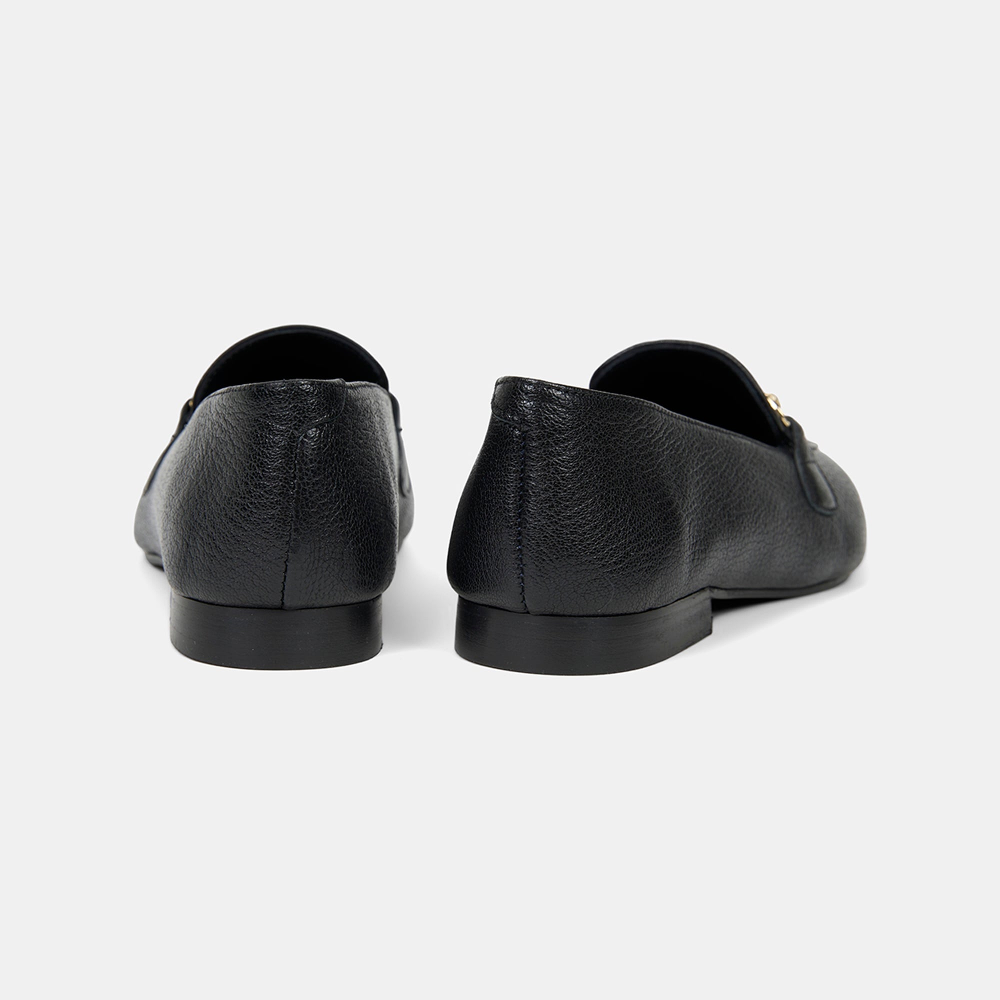 Kadın Siyah Metal Gold Tokalı Deri Loafer