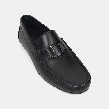  Erkek Siyah Metal Detaylı Deri Loafer