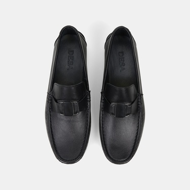  Erkek Siyah Metal Detaylı Deri Loafer