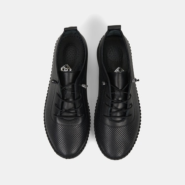  Kadın Siyah Lastik Bağcıklı Deri Spor Ayakkabı