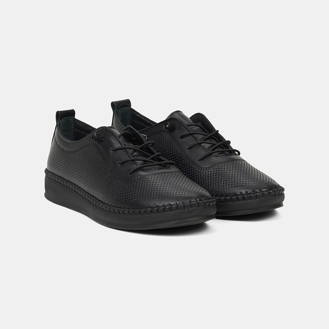  Kadın Siyah Lastik Bağcıklı Deri Spor Ayakkabı