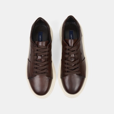  Erkek Acı Kahve Kalın Tabanlı Deri Spor Ayakkabı