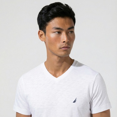  Nautica Erkek Beyaz Standart Fit T-Shirt