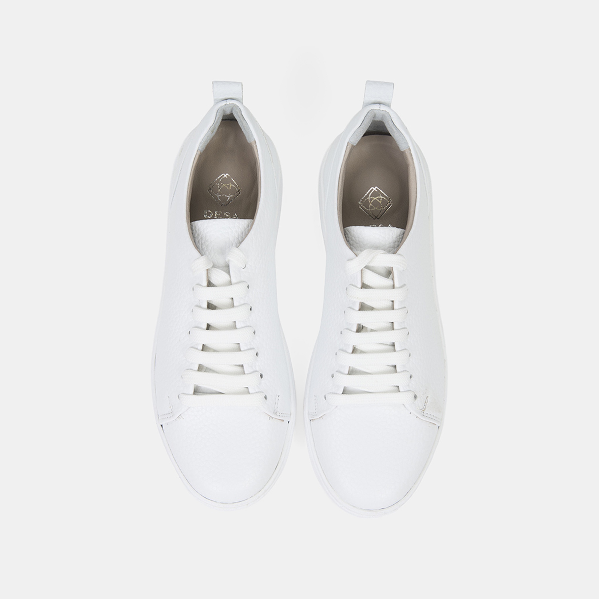 Kadın Beyaz Bağcıklı Deri Günlük Ayakkabı