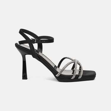  Kadın Siyah Taşlı Ayarlanabilir Tokalı Topuklu Abiye Sandalet