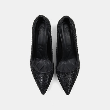  Kadın Siyah Taşlı Sivri Burunlu Topuklu Abiye Ayakkabı