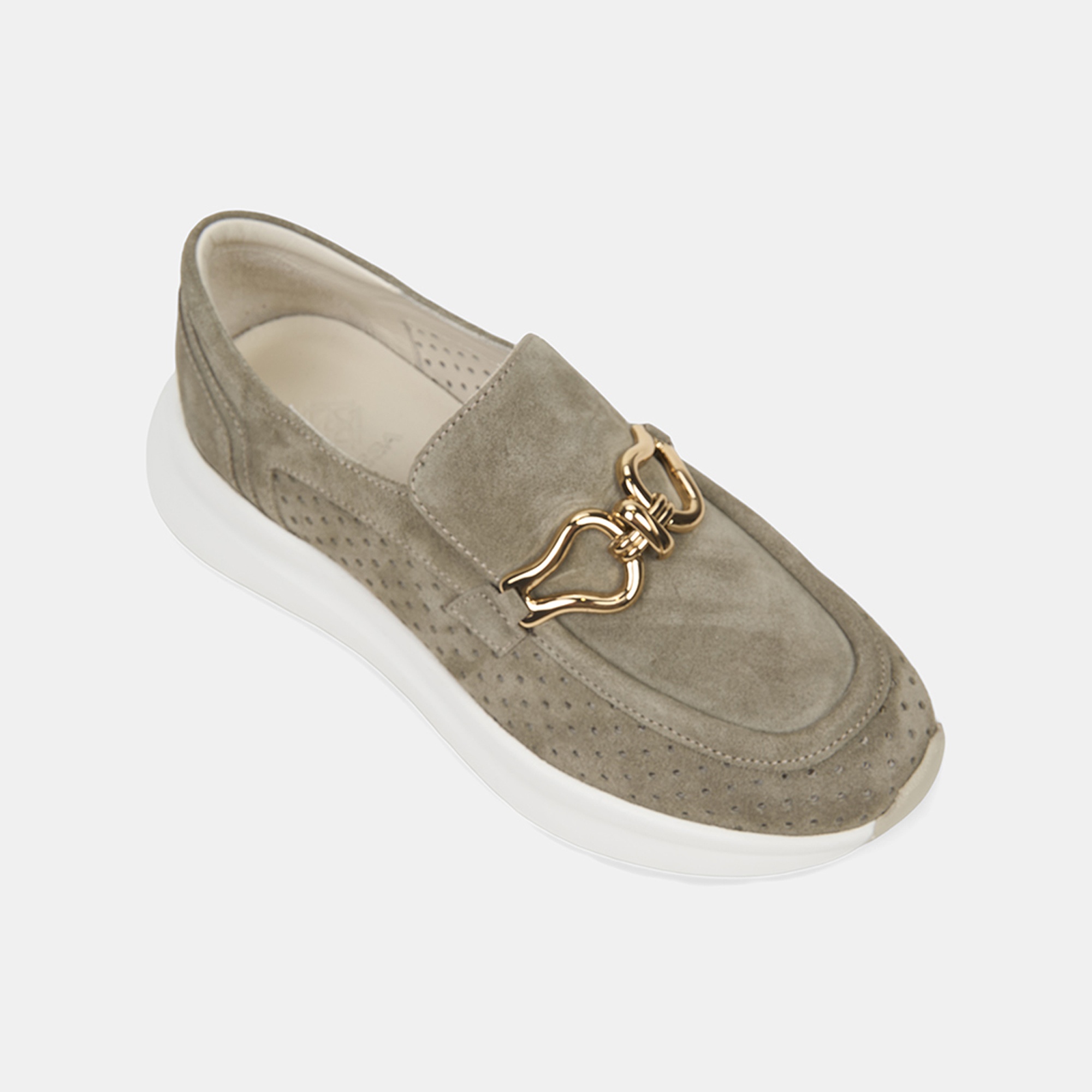 Kadın Yeşil Metal Aksesuarlı Dolgu Topuklu Süet Spor Ayakkabı