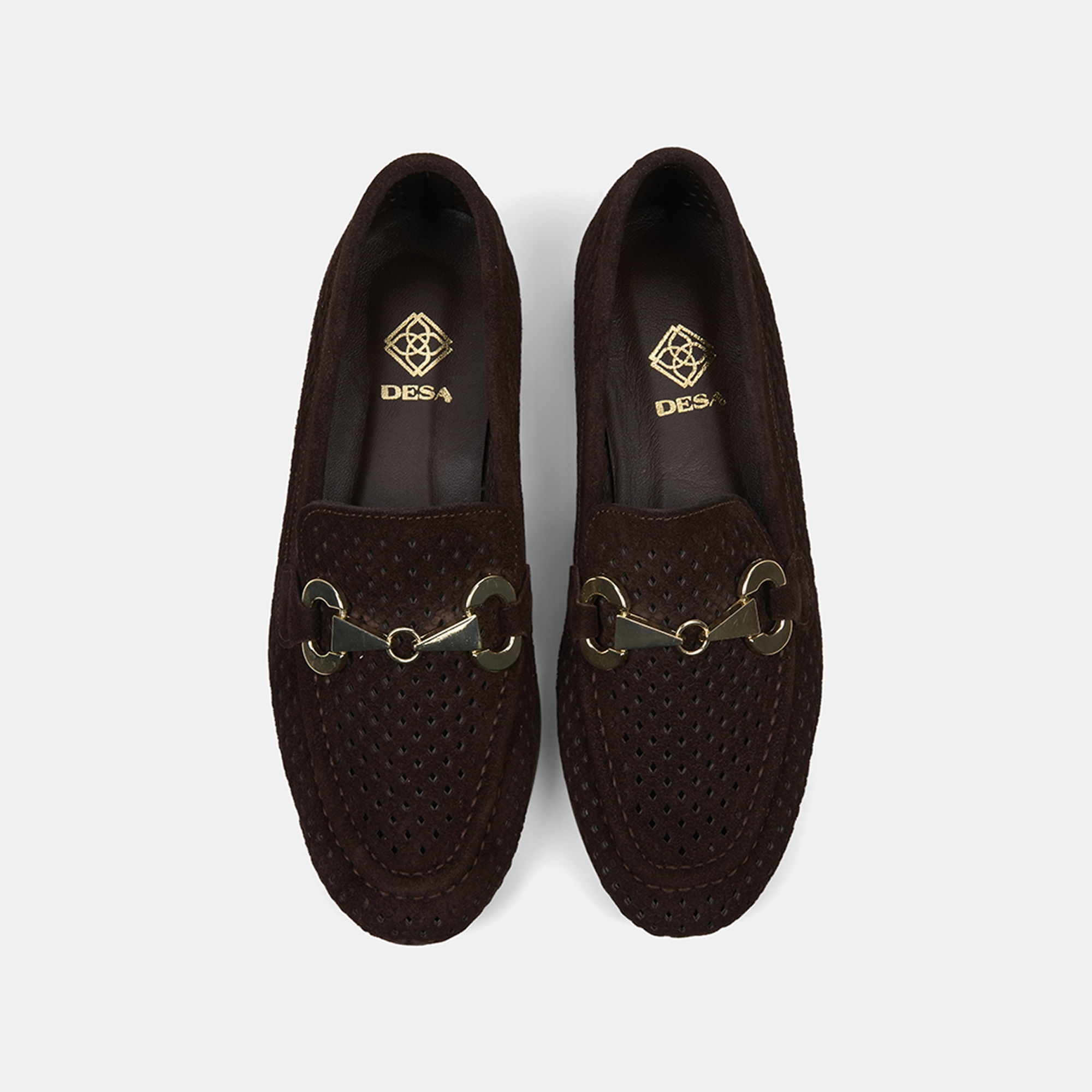 Kadın Kahve Metal Aksesuarlı Perforeli Süet Loafer