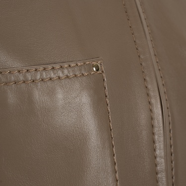  Kadın Kahve Gömlek Yakalı Kısa Deri Ceket