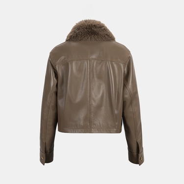  Kadın Kahve Gömlek Yakalı Kısa Deri Ceket