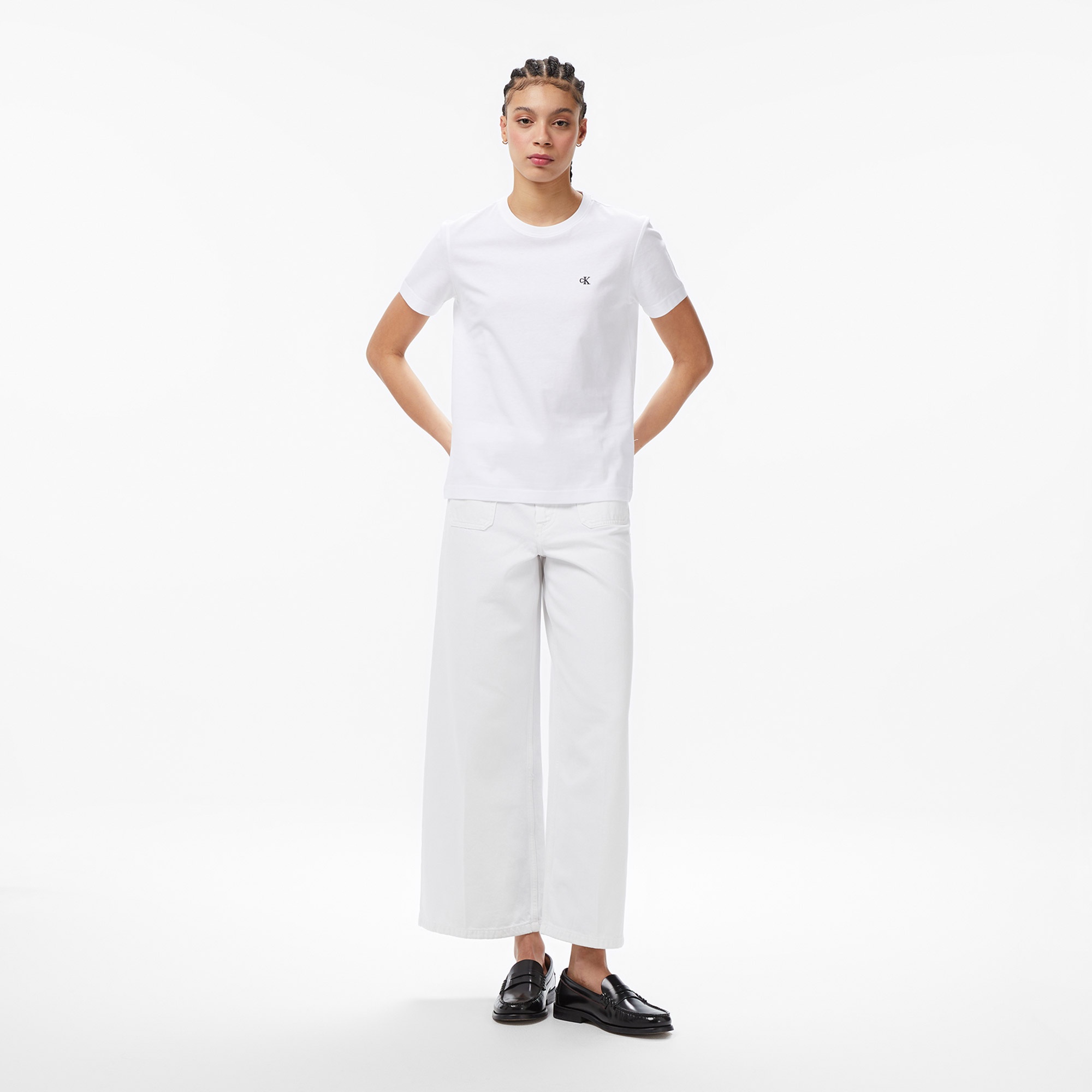 Calvin Klein Monogram Kadın Beyaz T-Shirt