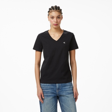  Calvin Klein Monogram Kadın Siyah T-Shirt