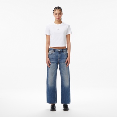  Calvin Klein Logo Cropped  Kadın Beyaz T-Shirt