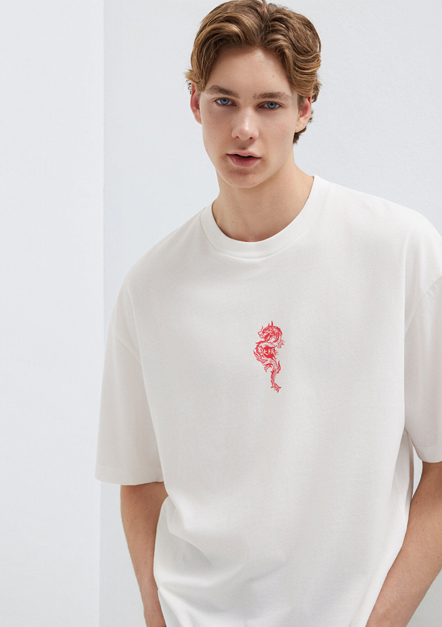  Mavi Ejderha Baskılı Ekru Tişört Oversize / Geniş Kesim 0613300-70057