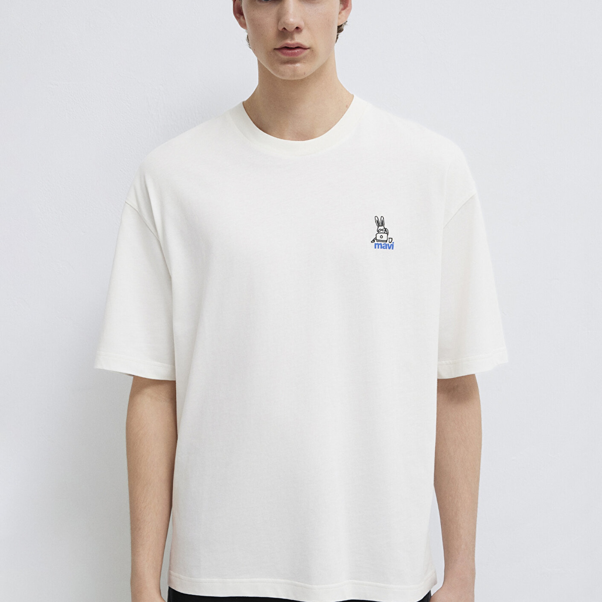Mavi Mavi Logo Baskılı Ekru Tişört Oversize / Geniş Kesim 0613178-70057