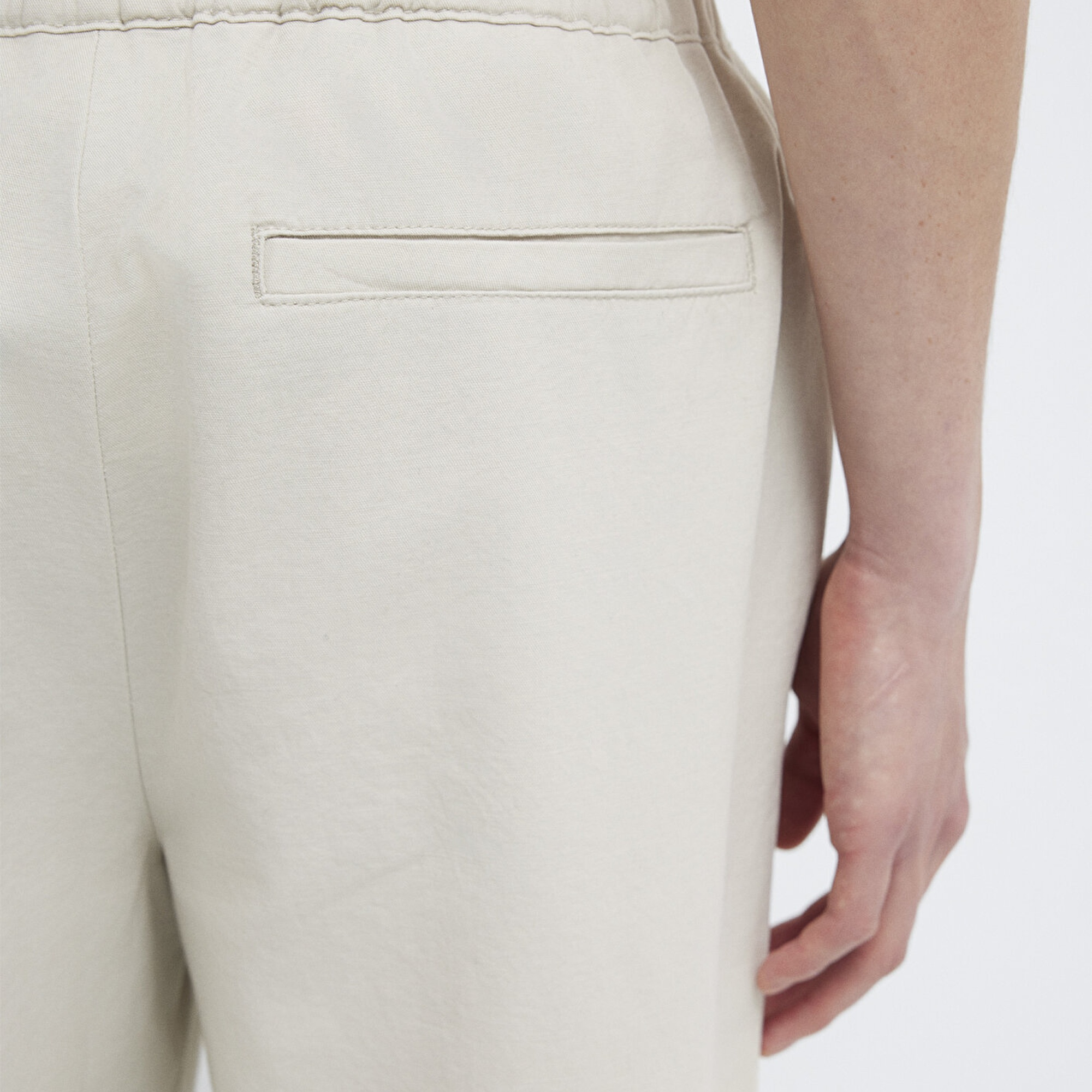 Mavi Beli Lastikli Bej Pantolon 0010610-70144