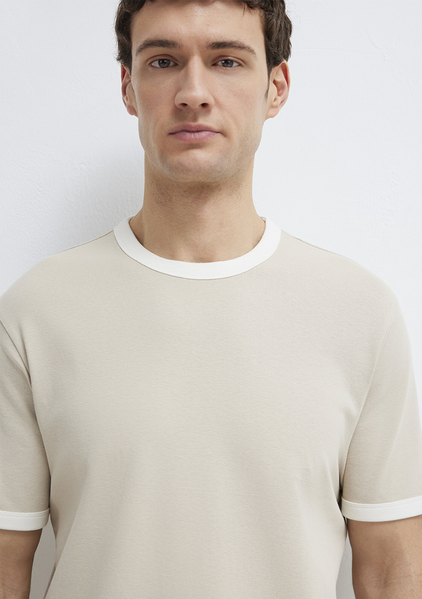  Mavi Biye Detaylı Bej Tişört Regular Fit / Normal Kesim 0613223-70144