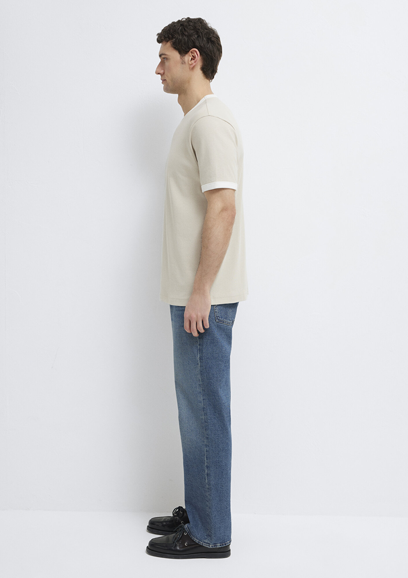 Mavi Biye Detaylı Bej Tişört Regular Fit / Normal Kesim 0613223-70144