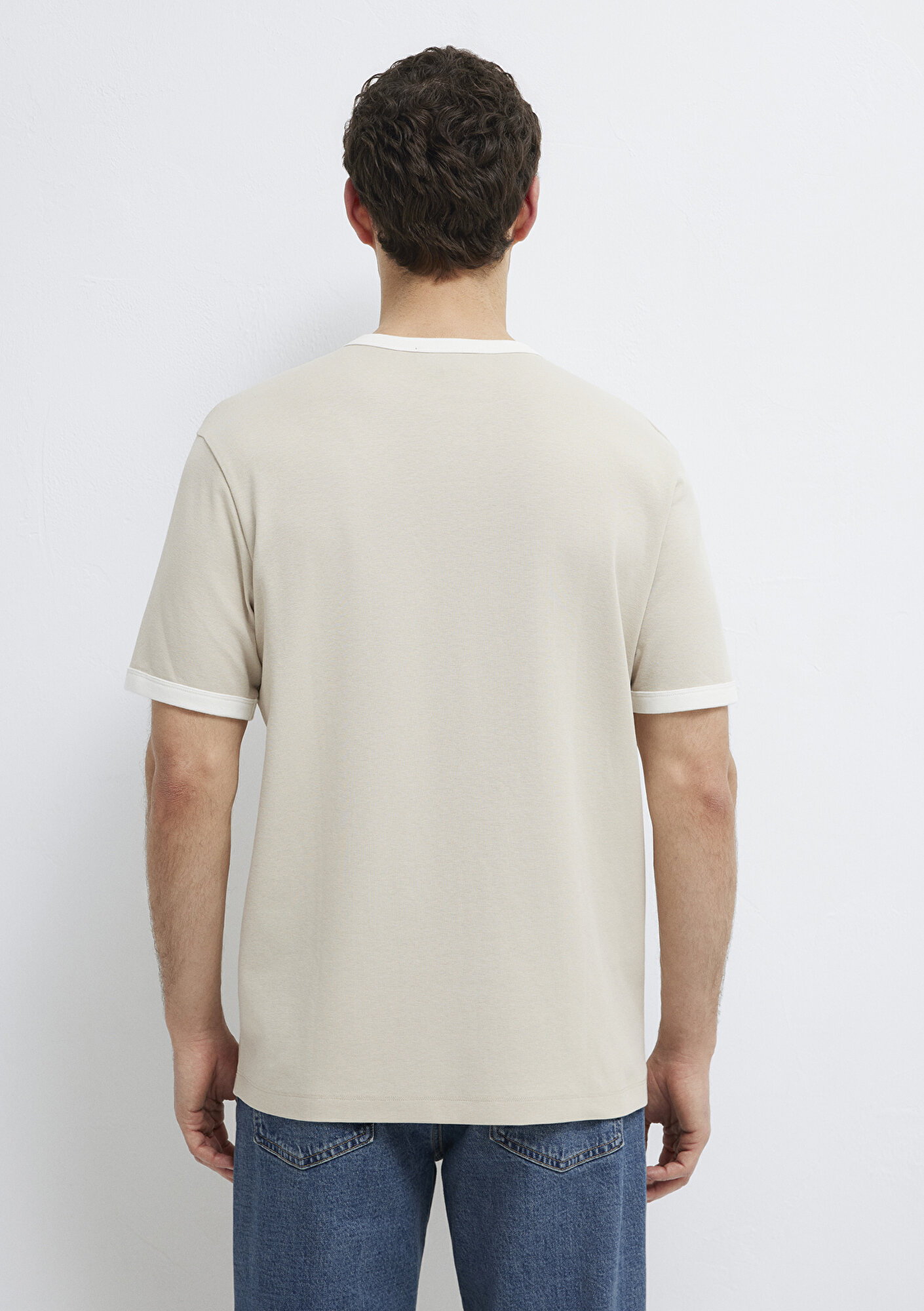 Mavi Biye Detaylı Bej Tişört Regular Fit / Normal Kesim 0613223-70144