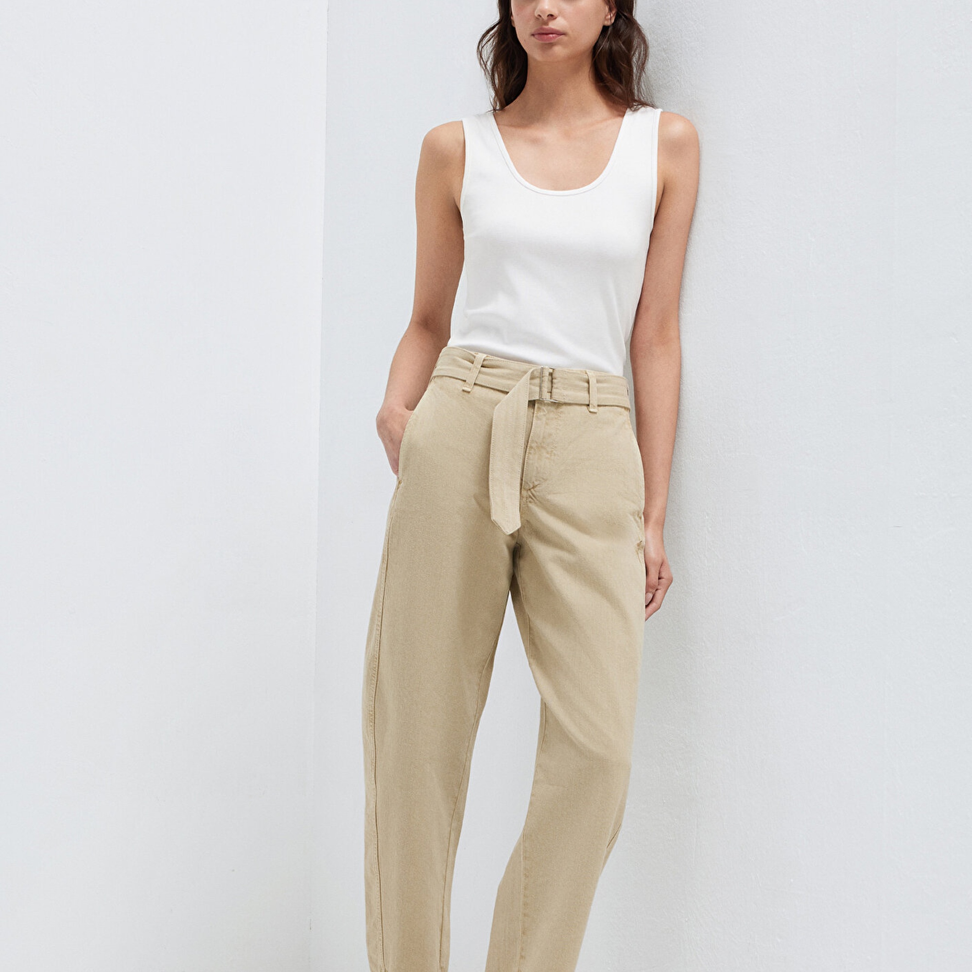 Mavi Kemerli Bej Pantolon 1011183-70153