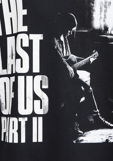  Mavi The Last Of Us Baskılı Siyah Tişört Oversize / Geniş Kesim 0613195-900