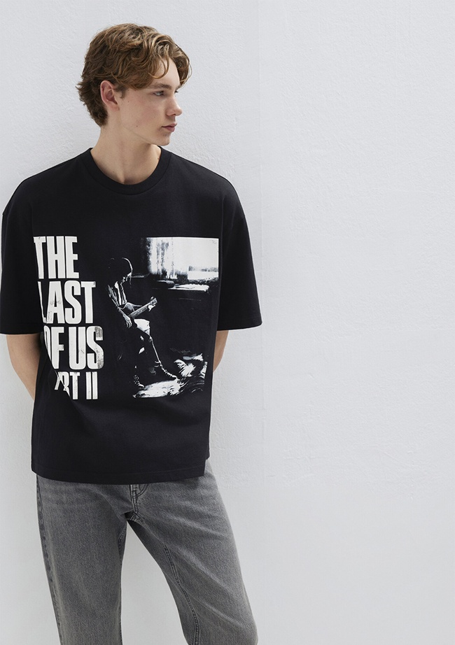  Mavi The Last Of Us Baskılı Siyah Tişört Oversize / Geniş Kesim 0613195-900