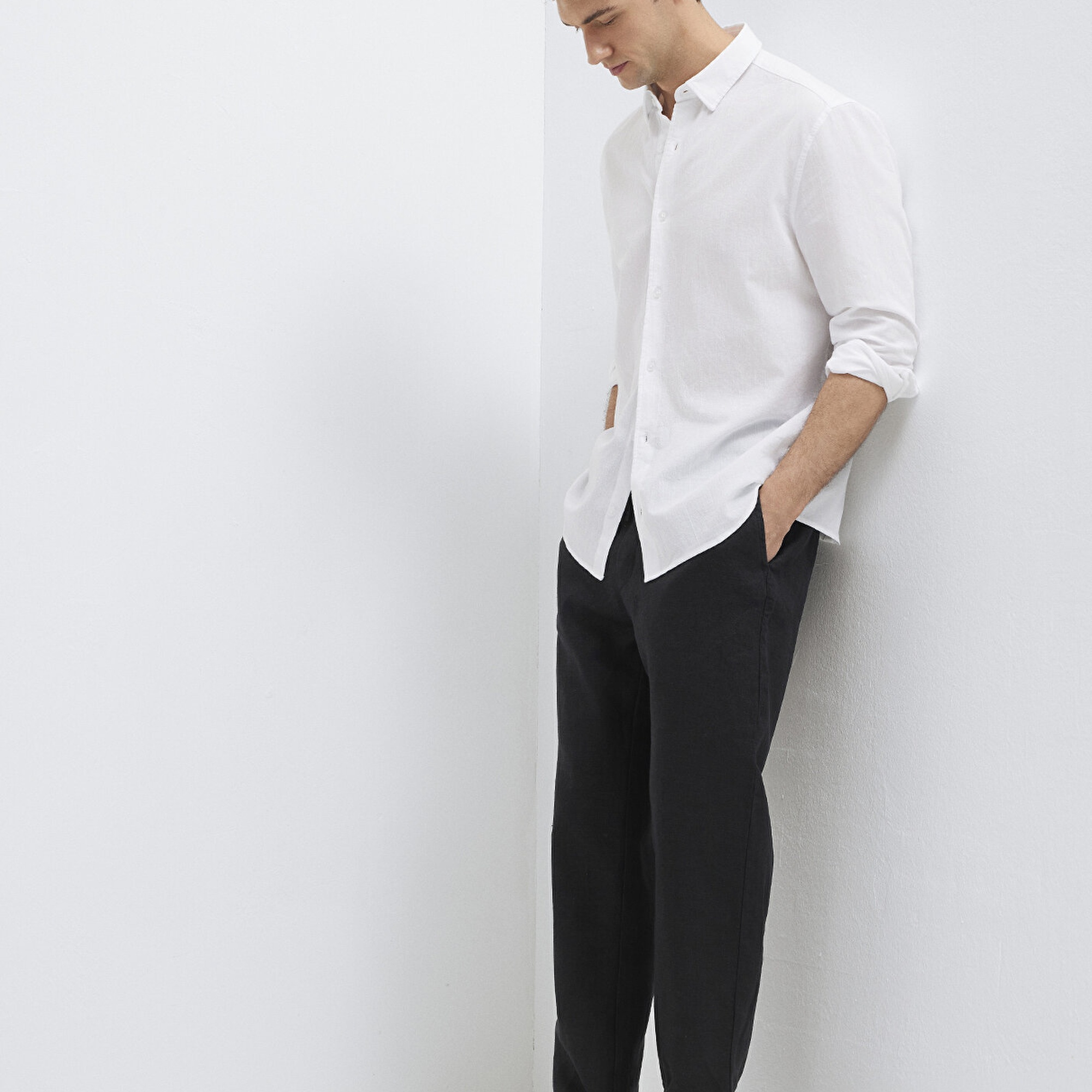 Mavi Keten Siyah Pantolon 0010577-900