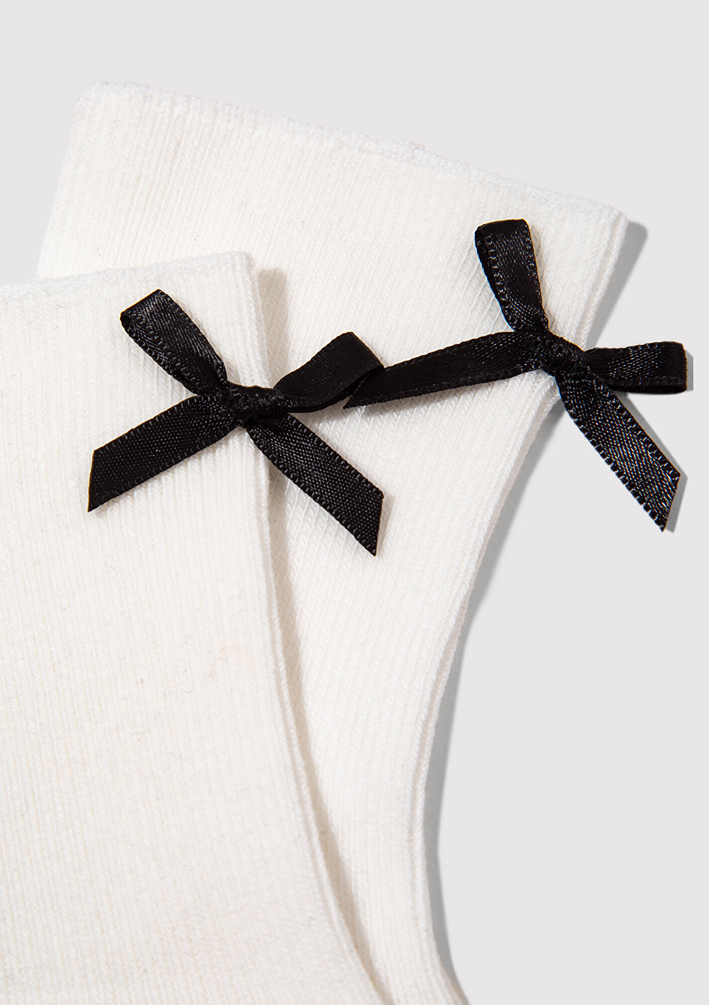 Mavi Kurdele Detaylı Ekru Soket Çorap 1913884-20814