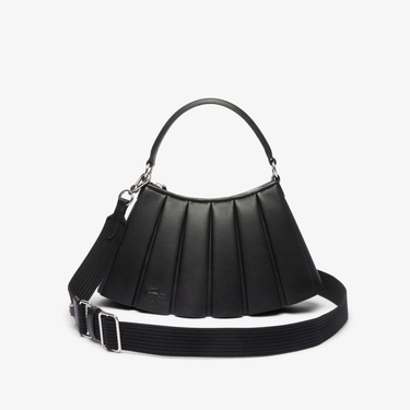  Lacoste Small Lenglen Kadın Deri Siyah Omuz Çantası