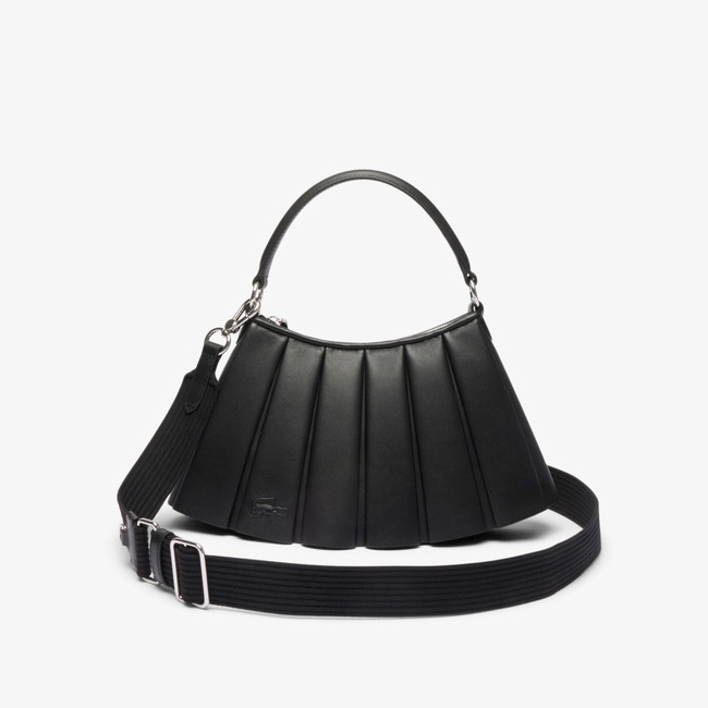  Lacoste Small Lenglen Kadın Deri Siyah Omuz Çantası